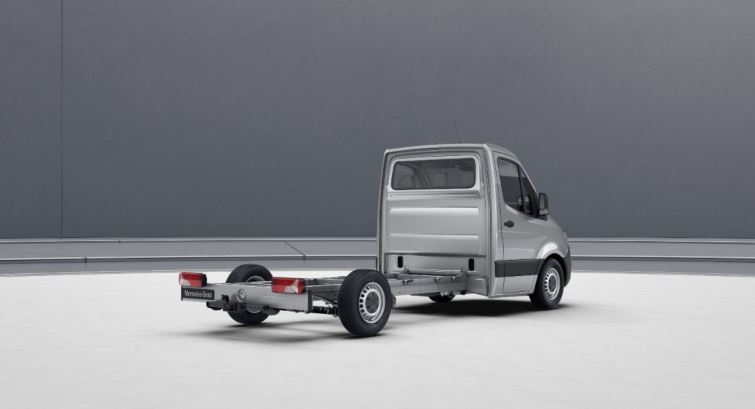 chassis 3.jpg chassis 3.jpg